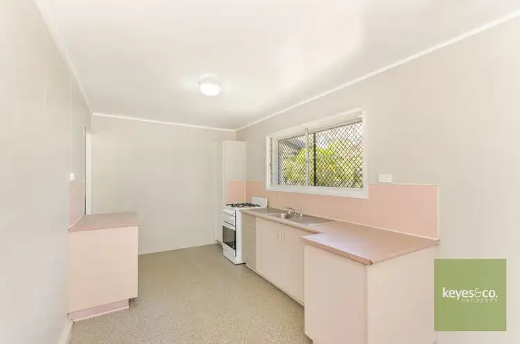 Third view of Homely house listing, 8 Eura Court, Mount Louisa QLD 4814