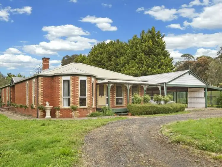 38 Melrose Drive, Kilmore VIC 3764