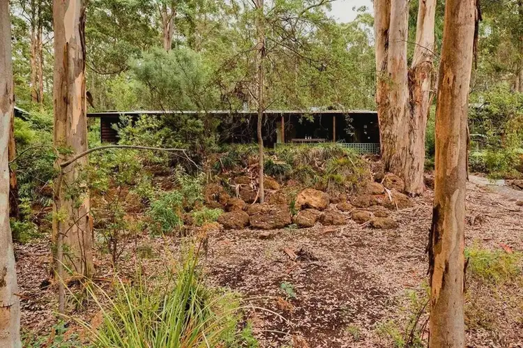 16 Payne Road, Denmark WA 6333