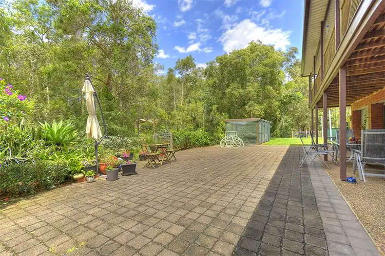 22 Walker Drive, Worongary QLD 4213