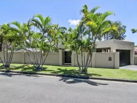4 Winani Drive, Ashmore QLD 4214