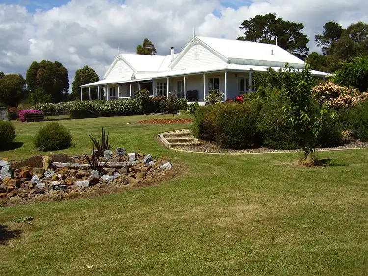 225 Bevic Road, Clarence Point TAS 7270