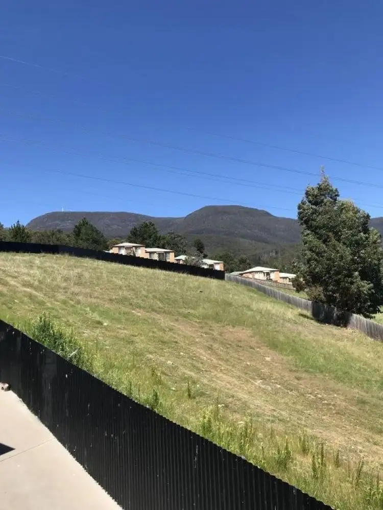 10 Glenwood Road, Glenorchy TAS 7010