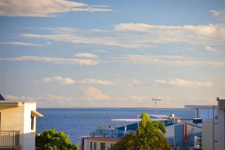 9/2 Moreton Parade, Kings Beach QLD 4551