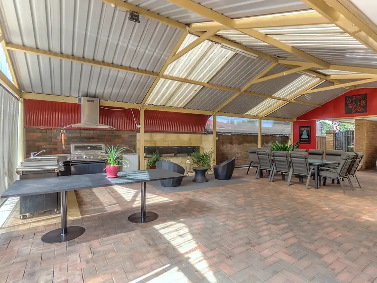 16(S) Armour Way, Lesmurdie WA 6076