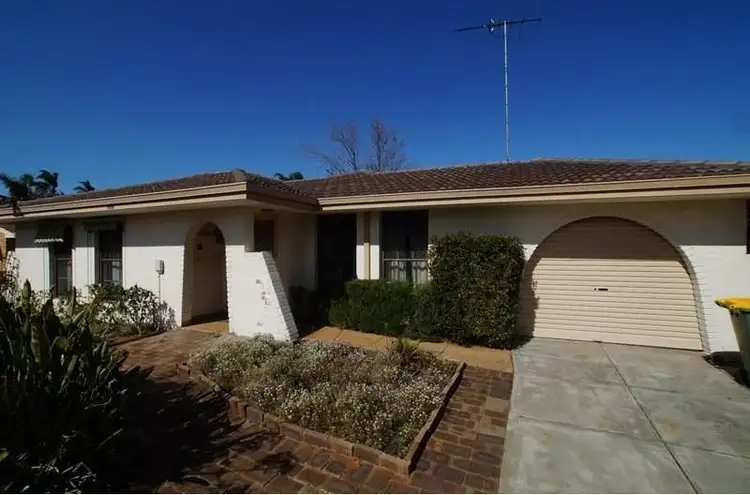 49 Shayne Street, Halls Head WA 6210