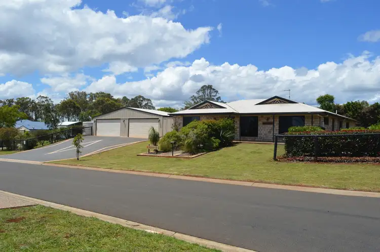 6 Joann St, Highfields QLD 4352