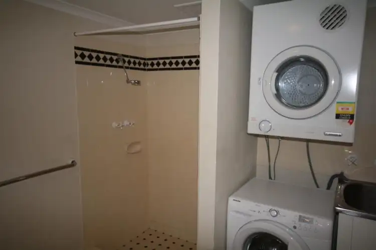 Fourth view of Homely apartment listing, 2/1 Shenton St, Northbridge WA 6003