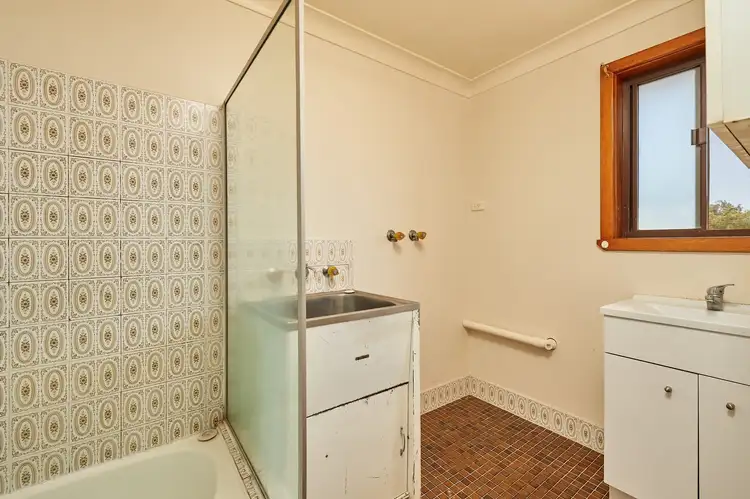 Fifth view of Homely unit listing, 6/239 Kincaid Street, Wagga Wagga NSW 2650