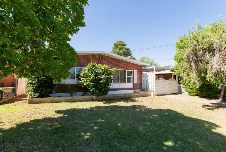 Main view of Homely house listing, 71 Tichborne Crescent, Kooringal NSW 2650