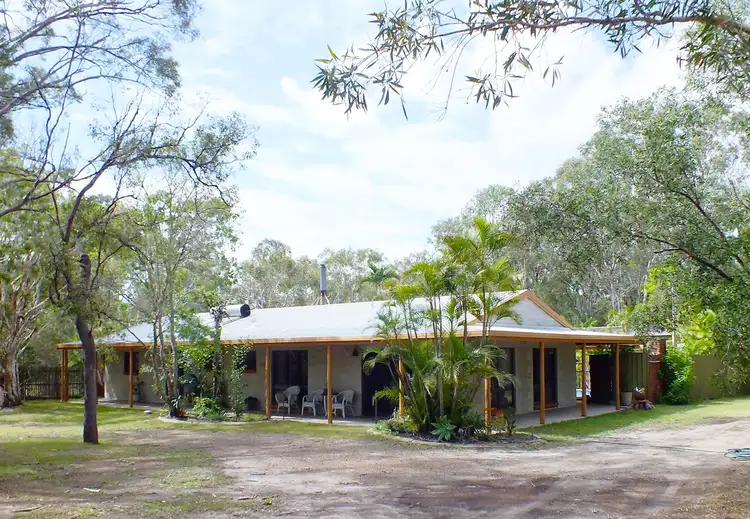 127 Garden Drive, Urangan QLD 4655