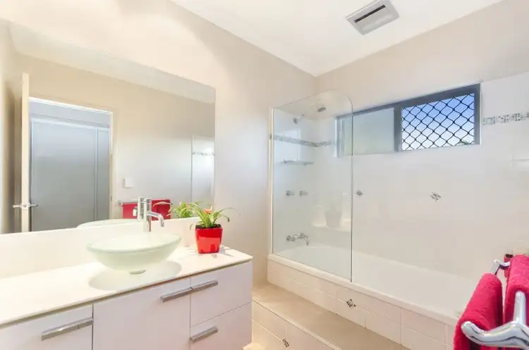 Seventh view of Homely house listing, 10 Mikado Court, Burdell QLD 4818