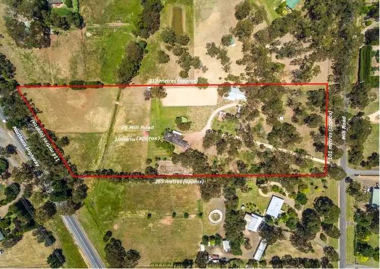 26 MILL ROAD, Kilmore VIC 3764