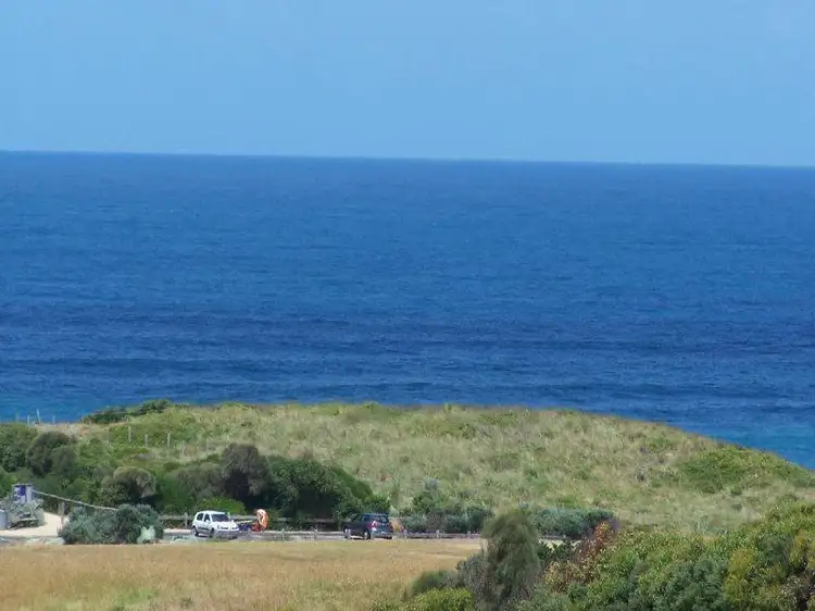 24 Logans Beach Road, Warrnambool VIC 3280
