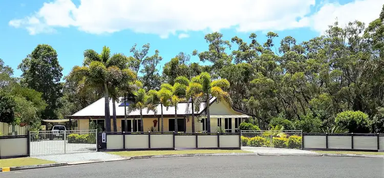 5 Victory Court, Cooloola Cove QLD 4580