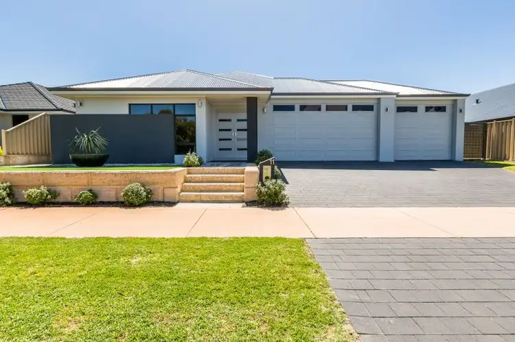 Second view of Homely house listing, 11 Hazelgrove Crescent, Millbridge WA 6232