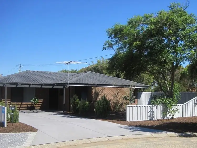 Fourth view of Homely house listing, 10 Mangowine Close, Heathridge WA 6027