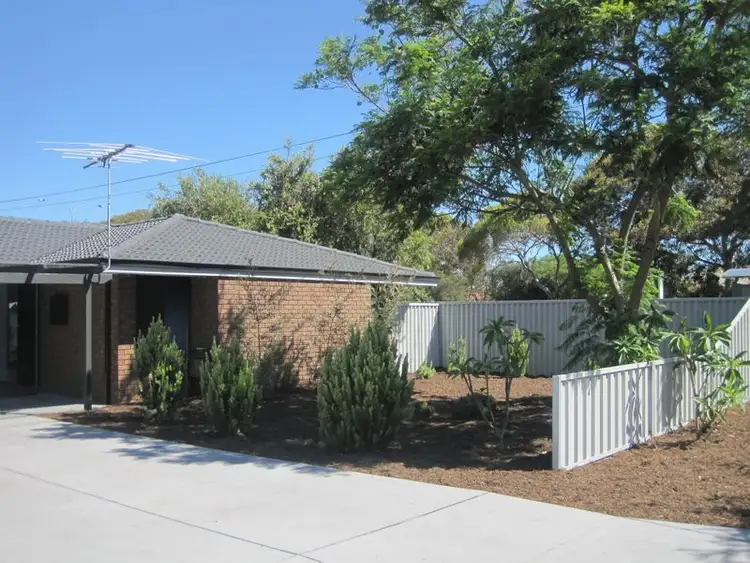Sixth view of Homely house listing, 10 Mangowine Close, Heathridge WA 6027