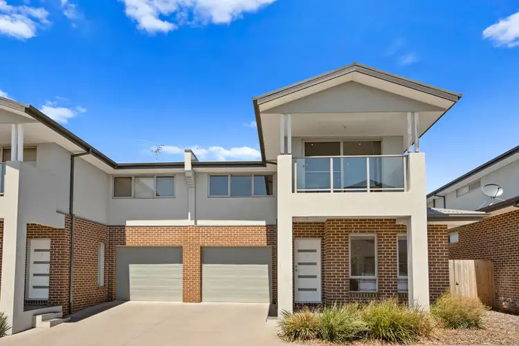 16/32 RUTLEDGE STREET, Kilmore VIC 3764