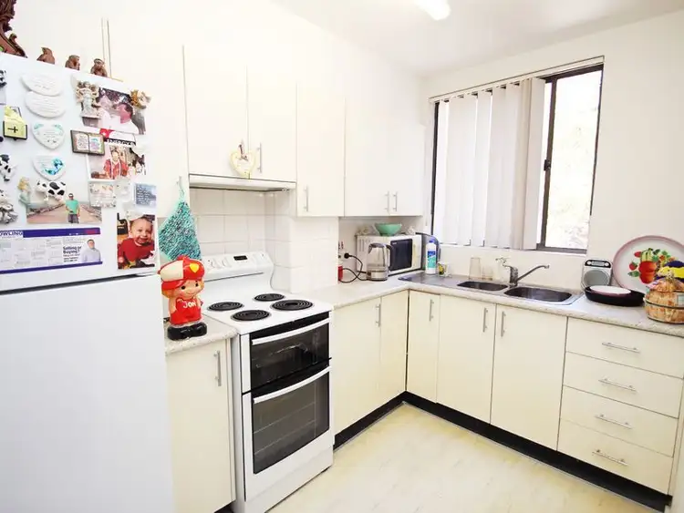 Third view of Homely apartment listing, 2/195 Darby Street, Cooks Hill NSW 2300