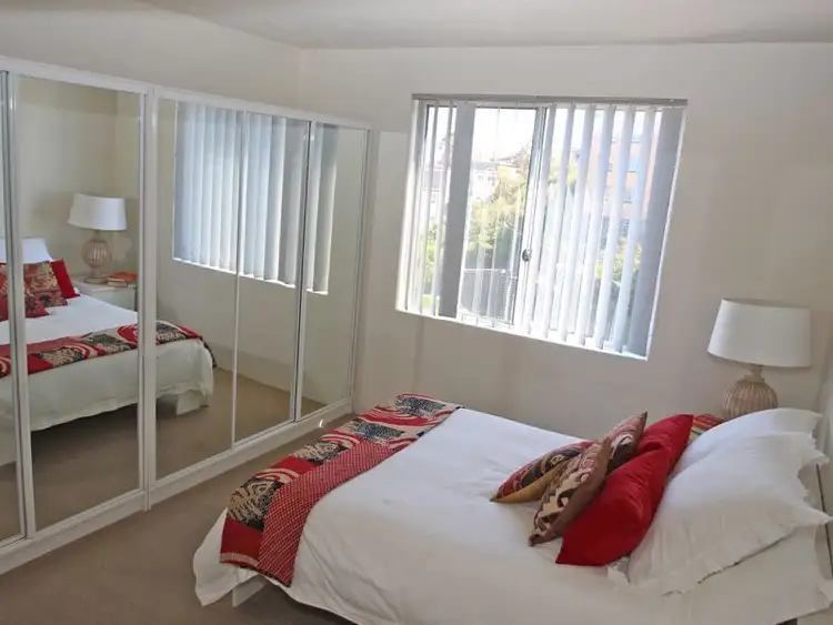 Fourth view of Homely unit listing, 3/33 Nesca Parade, The Hill NSW 2300