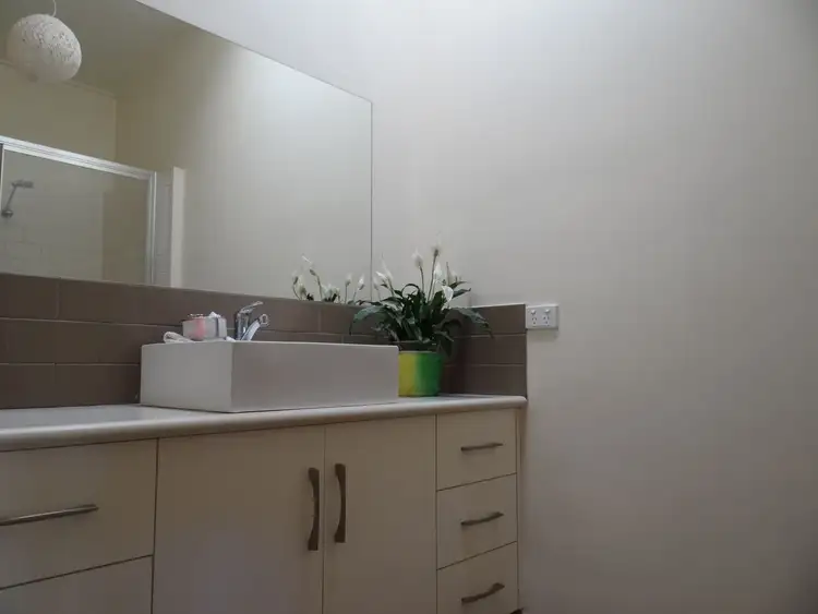 Seventh view of Homely house listing, 10 Alrima Court, Bright VIC 3741