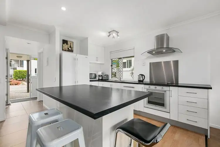 7/73 Hilton Terrace, Noosaville QLD 4566