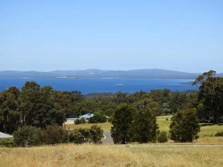 4 Tomkin Drive, Denmark WA 6333