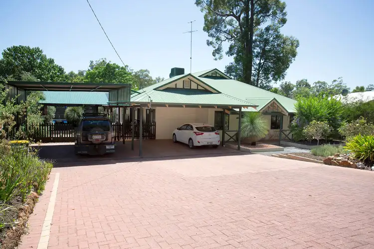 12 Begonia Court, Dwellingup WA 6213