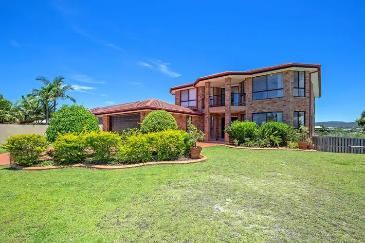 23 Manra Way, Pacific Pines QLD 4211