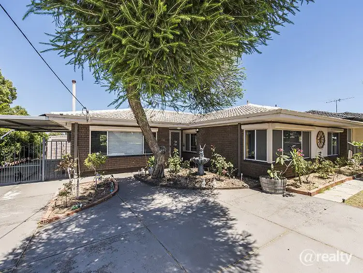 Second view of Homely house listing, 26 Leghorn Road, Orelia WA 6167