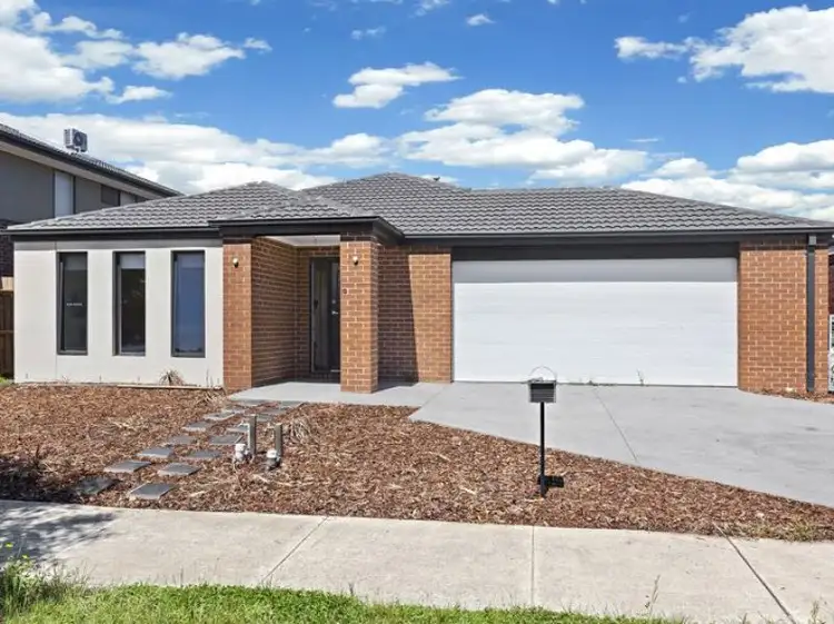 10 Buckland Hill Drive, Wallan VIC 3756
