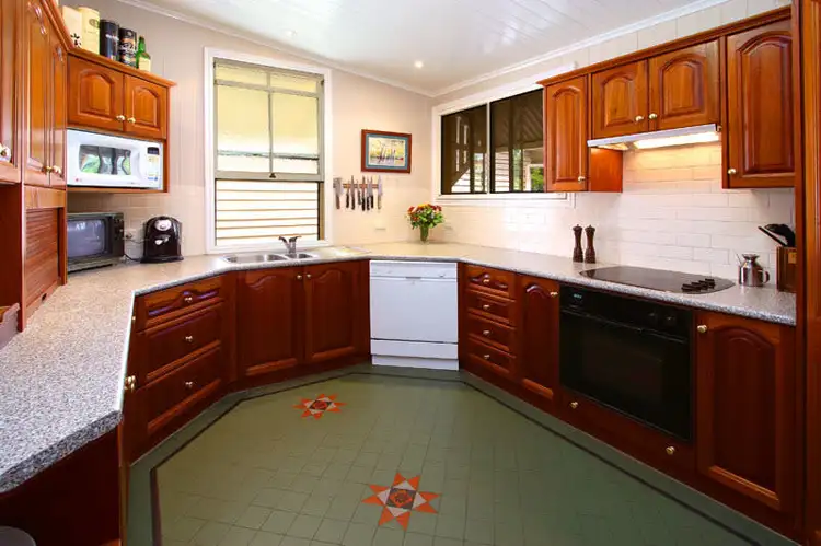 57 Wellington Street, Wooloowin QLD 4030