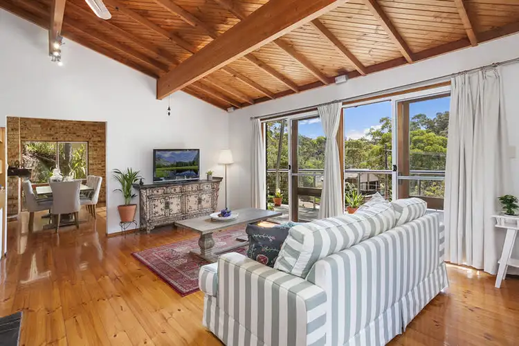 57 Tobruk Avenue, Engadine NSW 2233