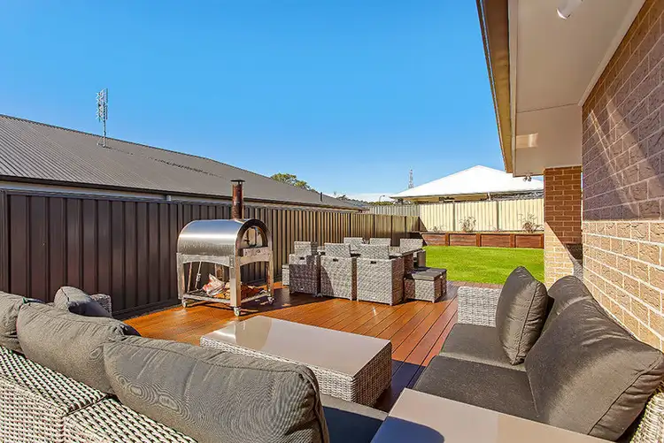 103 Station Street, Bonnells Bay NSW 2264