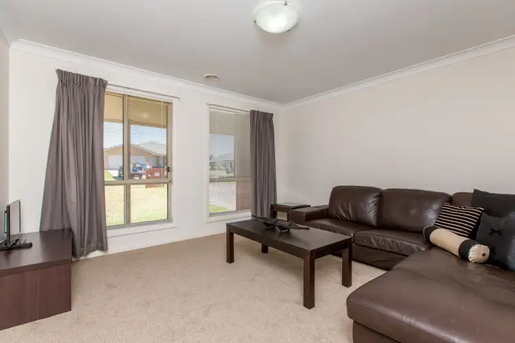 Second view of Homely house listing, 5 Tahara Crescent, Estella NSW 2650