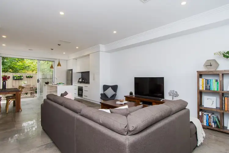Second view of Homely house listing, 1/15 Broad Street, Wagga Wagga NSW 2650