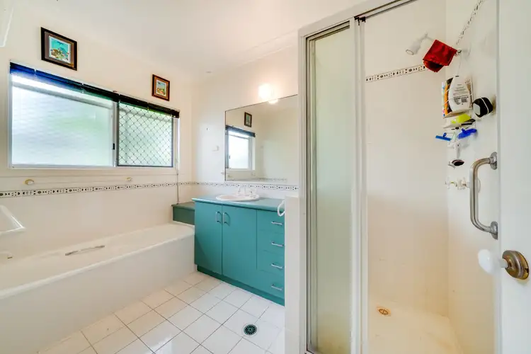 Sixth view of Homely house listing, 2 Linaria Court, Annandale QLD 4814