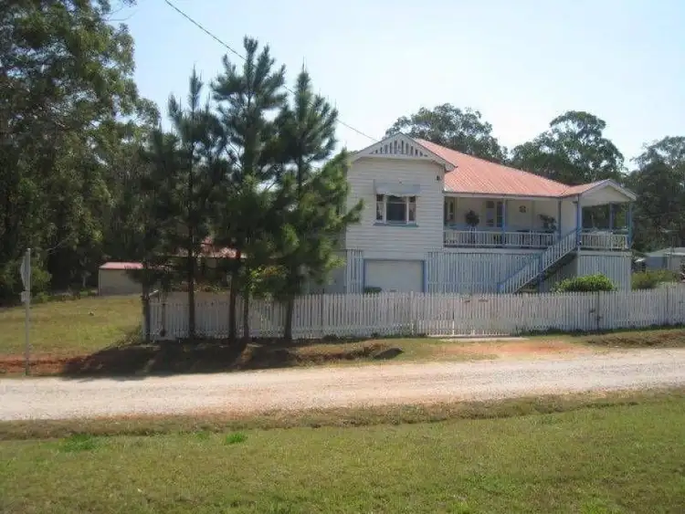 5 RITSON St., Russell Island QLD 4184