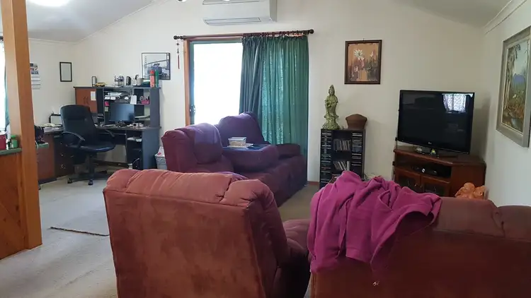 Sixth view of Homely house listing, 15 Freeburgh Avenue, Mount Beauty VIC 3699