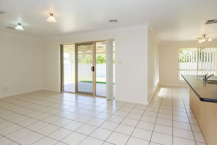 Fifth view of Homely house listing, 3 Walla Place, Glenfield Park NSW 2650