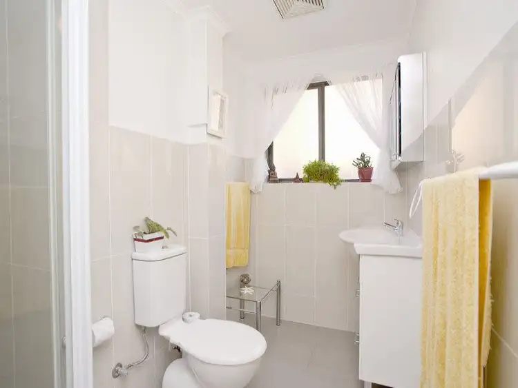 Fifth view of Homely apartment listing, 2/24 Glen St, Marrickville NSW 2204