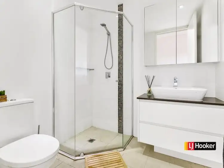 Sixth view of Homely apartment listing, 5/88 Petersham Road, Marrickville NSW 2204