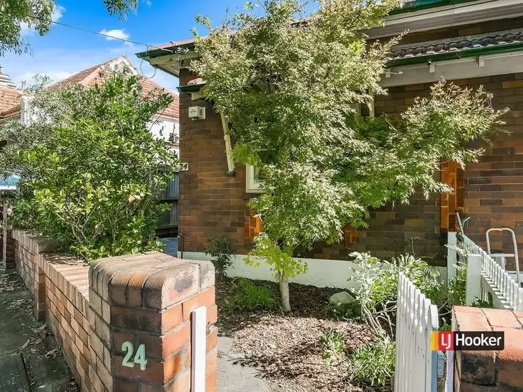 24 Woodbury Street, Marrickville NSW 2204