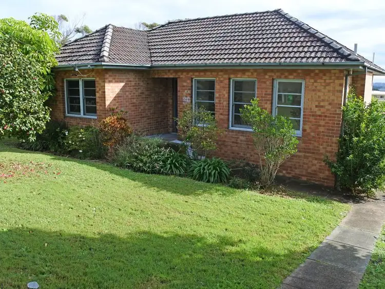 18 Light Street, Bar Beach NSW 2300