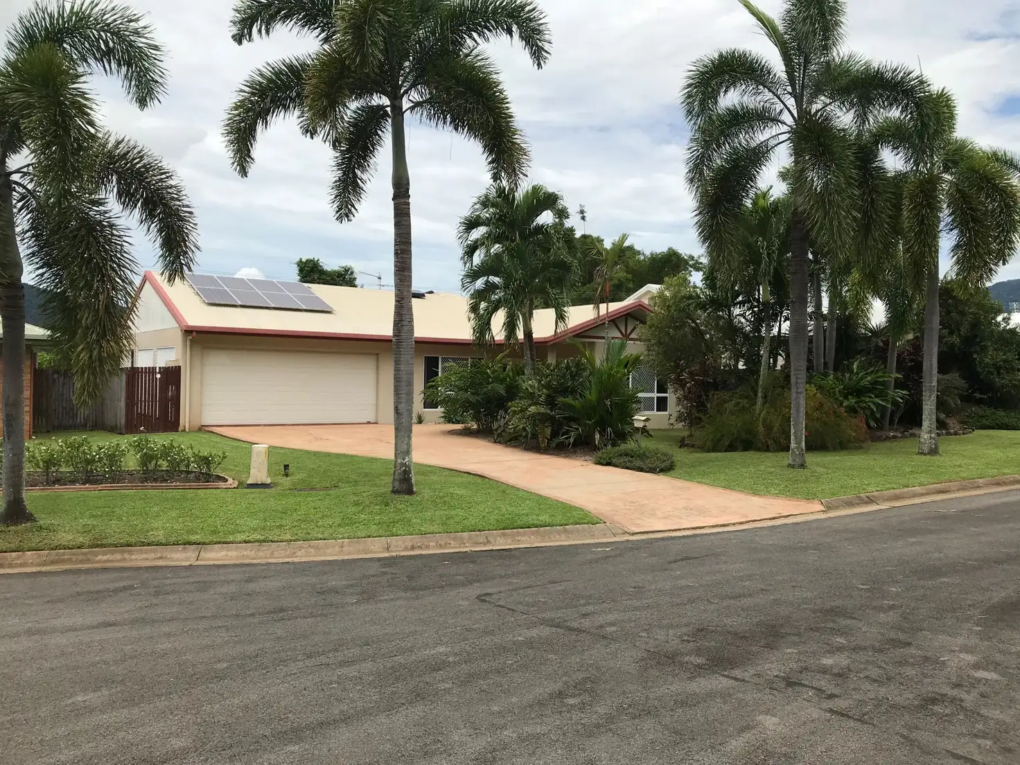Main view of Homely house listing, 8 Raphis Close, Kamerunga QLD 4870