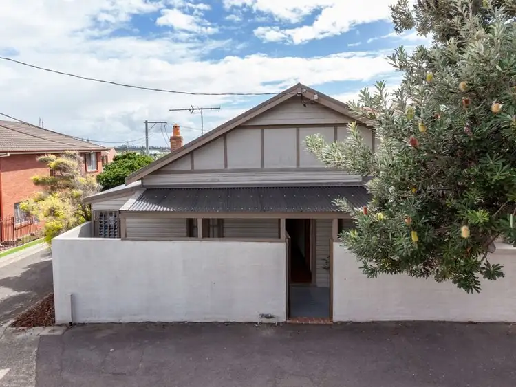 6 Stevenson Place, Newcastle East NSW 2300
