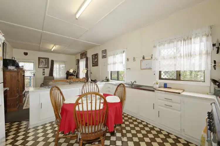 Sixth view of Homely house listing, 4 Coutice St, Walkervale QLD 4670