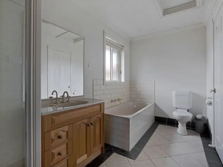 Sixth view of Homely townhouse listing, 8/76 Windham Street, Wallan VIC 3756