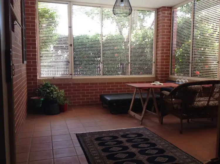 1/43 Galway Street, Greenslopes QLD 4120